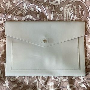 Glass Ladder & Co | Megan Portfolio Clutch | Vegan Leather | NWOT | One Size